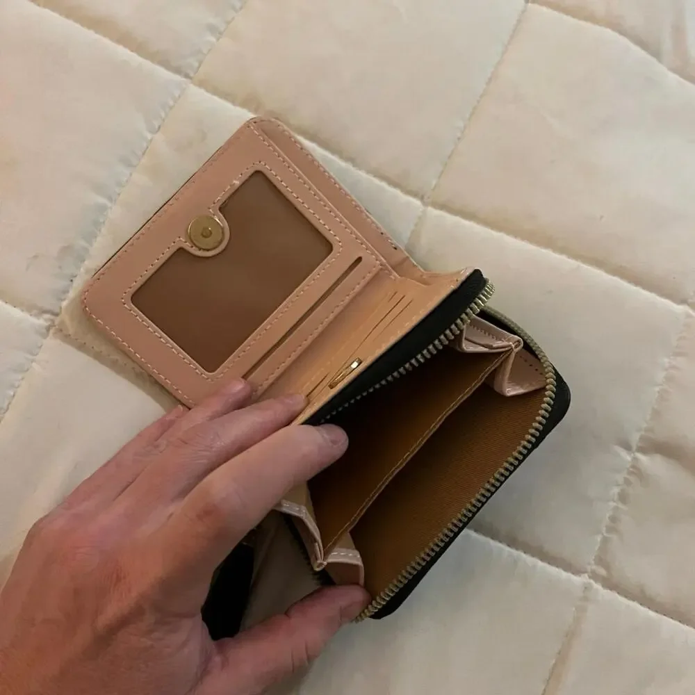 Wallet nwot small black and
